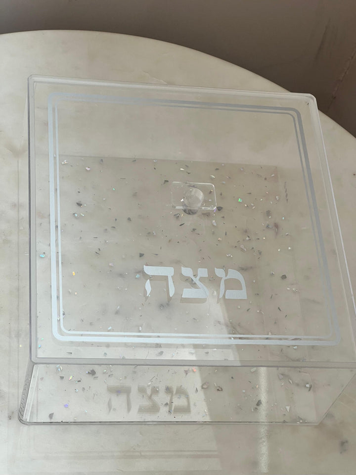 כלי למצות - אקריליק עם נצנצים